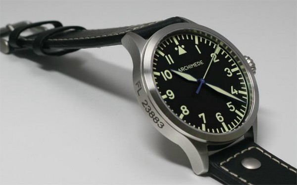 Une montre d’aviation à un prix abordable (Archimede watches)