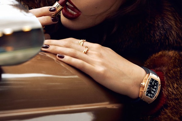 Montres femmes – Kendra Spears Vogue Paris 2012