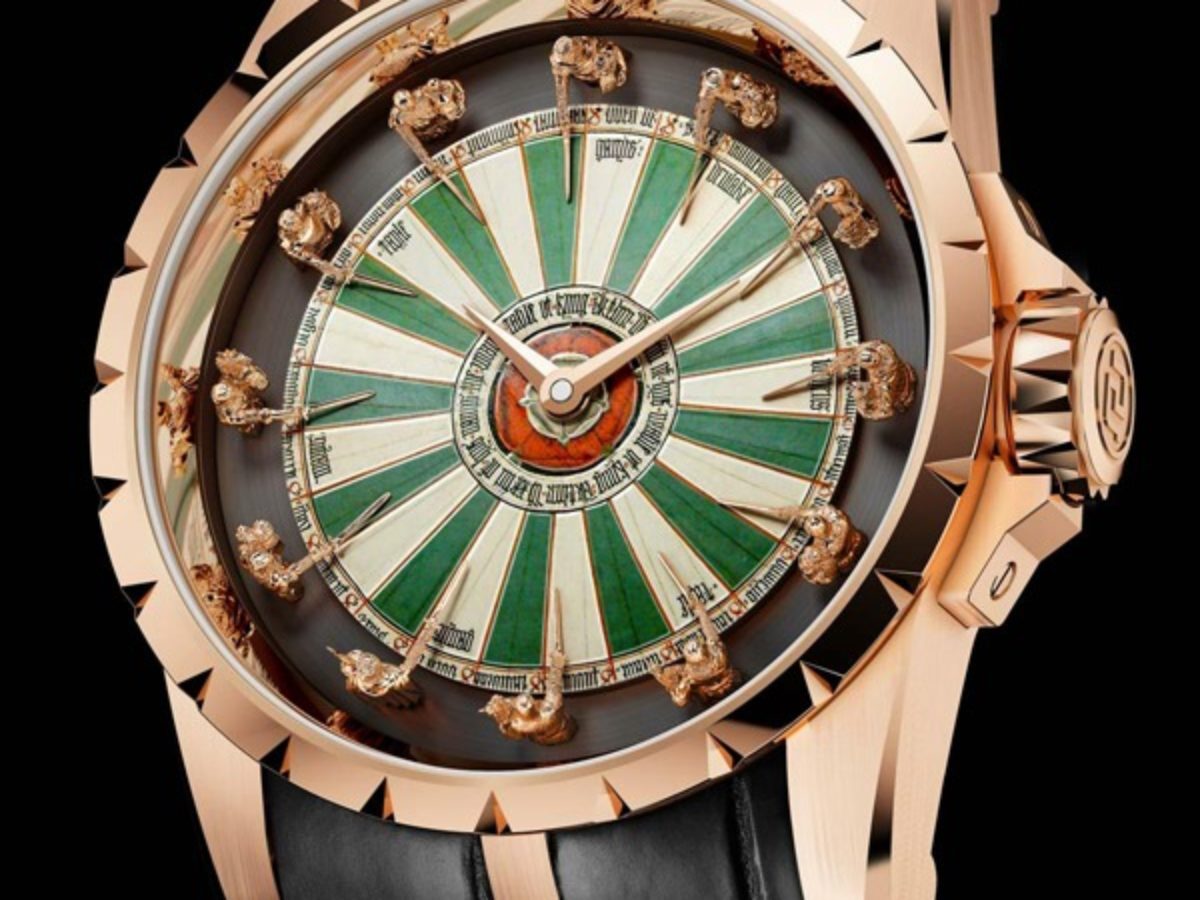 Une plongeuse pas comme les autres - Page 2 SIHH-2013-Roger-Dubuis-Excalibur-Table-Ronde-1200x900