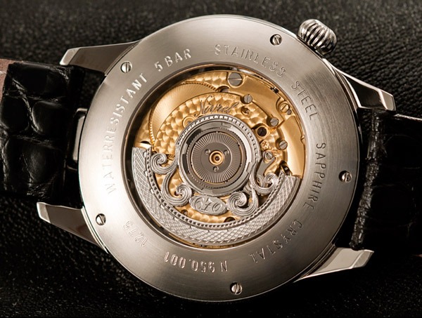 Les premiers prix pour montre à répétition Nivrel-repetition-classique-back