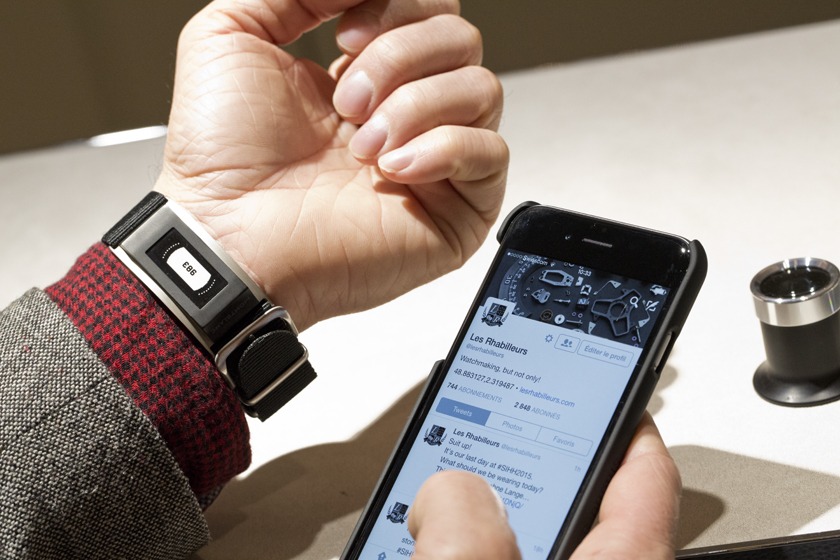 Montres et bracelets connectés 2025