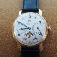Universal Genève triple date