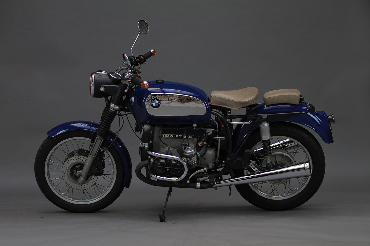 Vente de motos à la Fabrique Générale - BMW R75-5 bleu Porsche