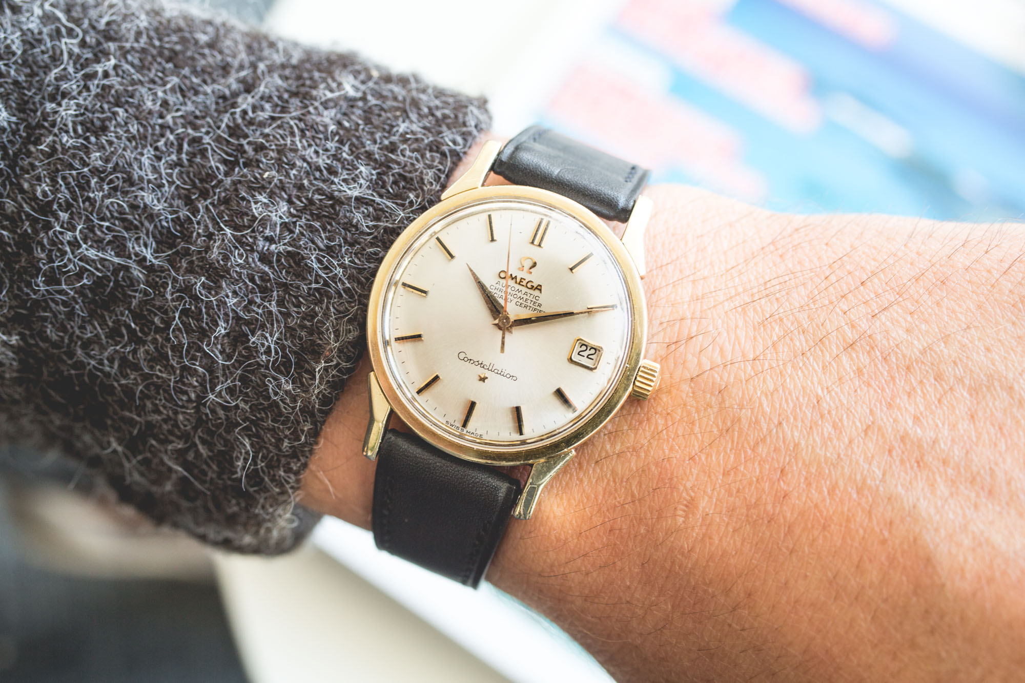 Premier Drop de montres vintage de l'été chez Joseph Bonnie - Omega Constellation Or et Acier