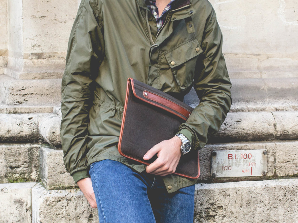 pochette ordinateur feutrine