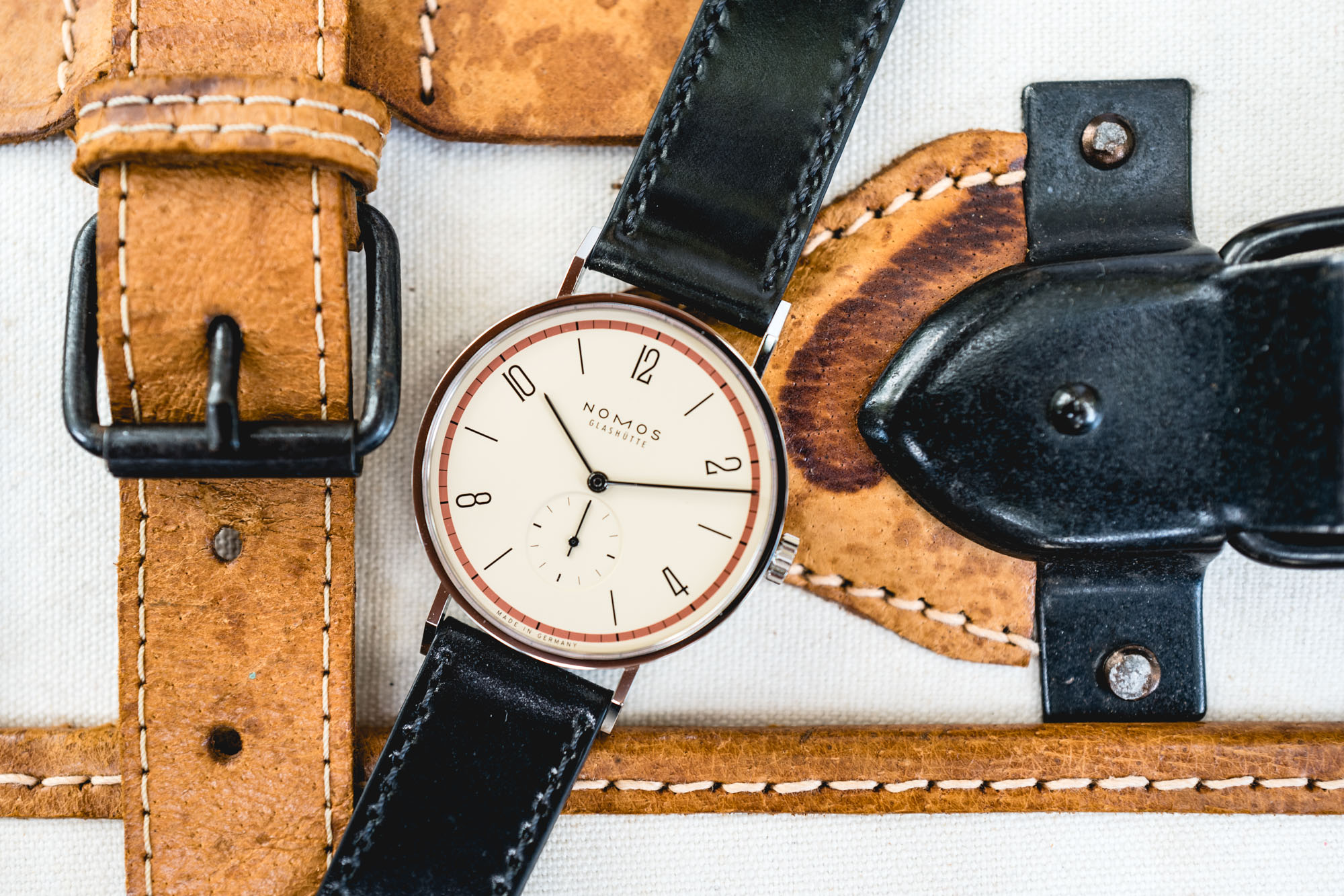 Tease Me : Nomos Tangente