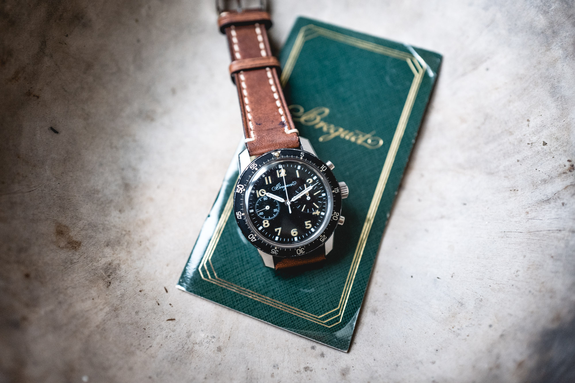 Tajan - Vente de montres du 11 décembre - Breguet Type XX vendue par Chaumet