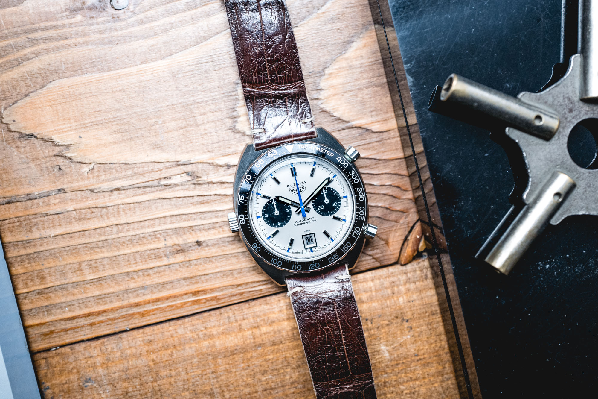 Antiquorum - Lot 321 : Heuer, Autavia 'Jo Siffert' en acier