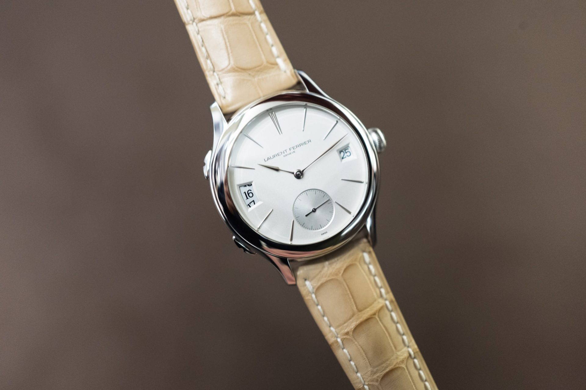 Laurent Ferrier - Galet Traveler Opalin White