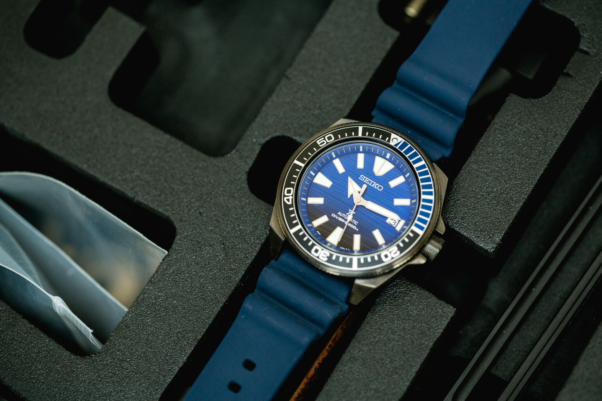 seiko prospex srpd09 special edition blue silicone automatic divers watch