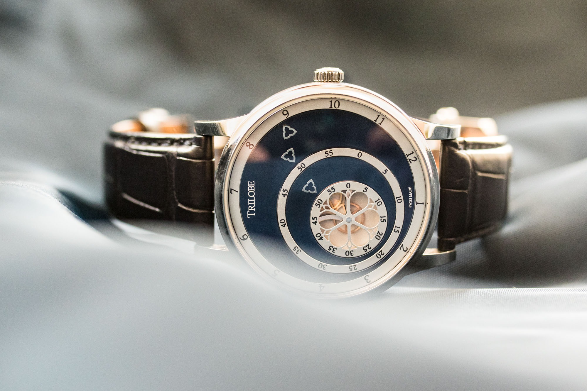 Trilobe montre prix cheap