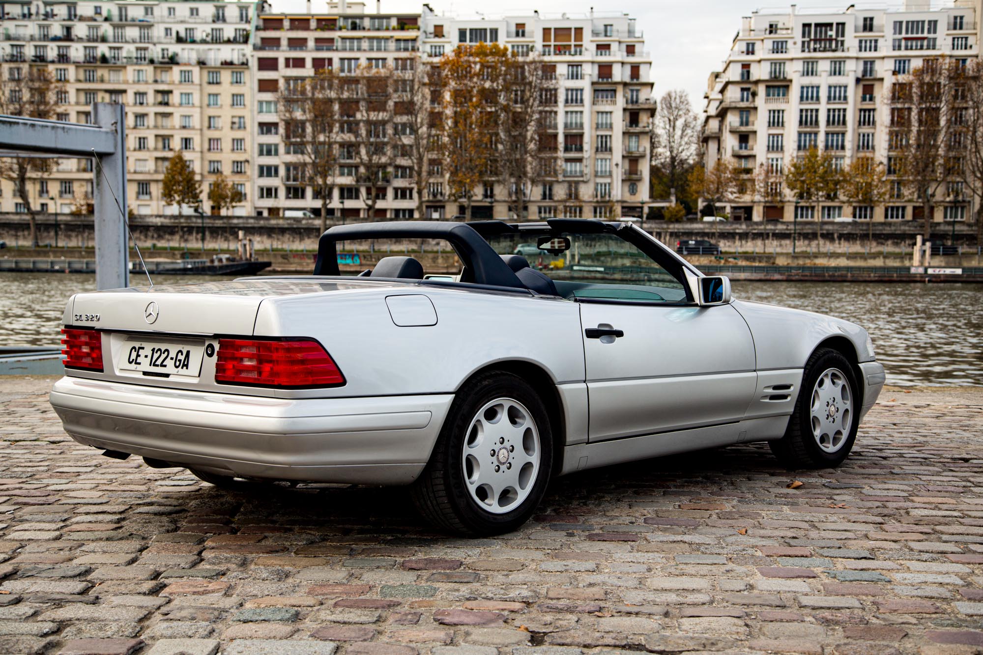 Mercedes SL 320. Nom de code : R129 Le cabriolet né sous une bonne étoile