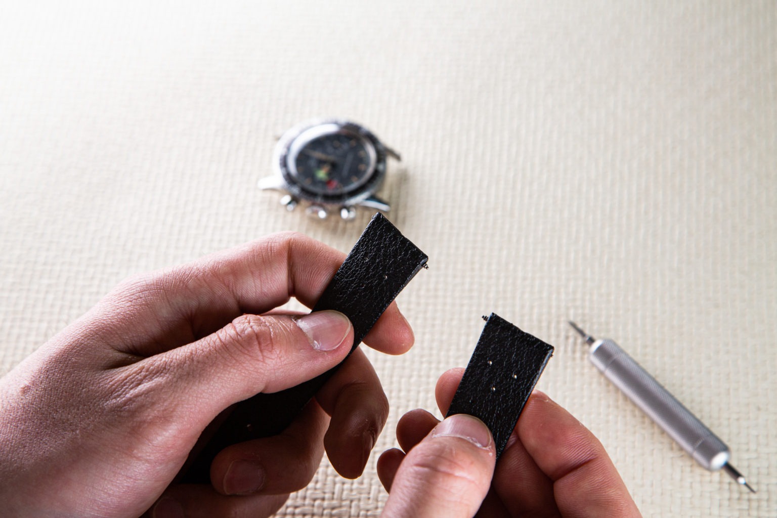 Comment enlever et changer son bracelet de montre