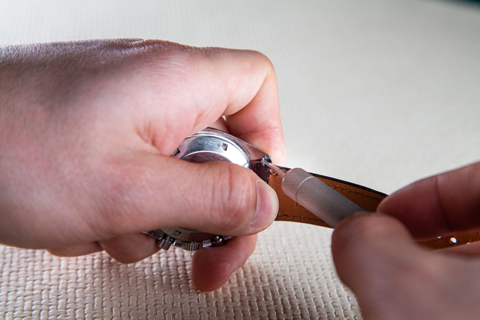 Comment-changer-son-bracelet-de-montre