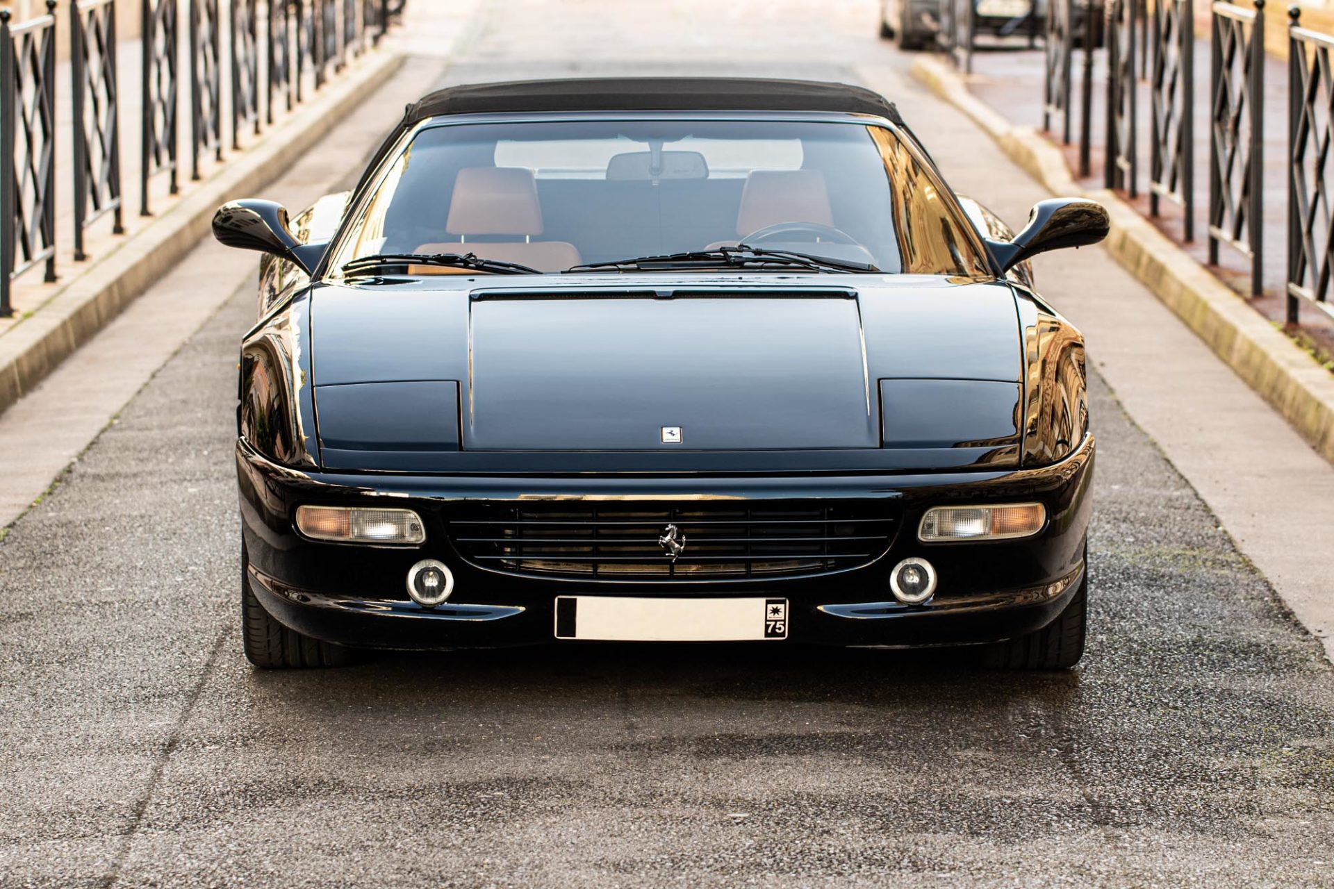 Ferrari F355 Spider - Garage Tim Classic