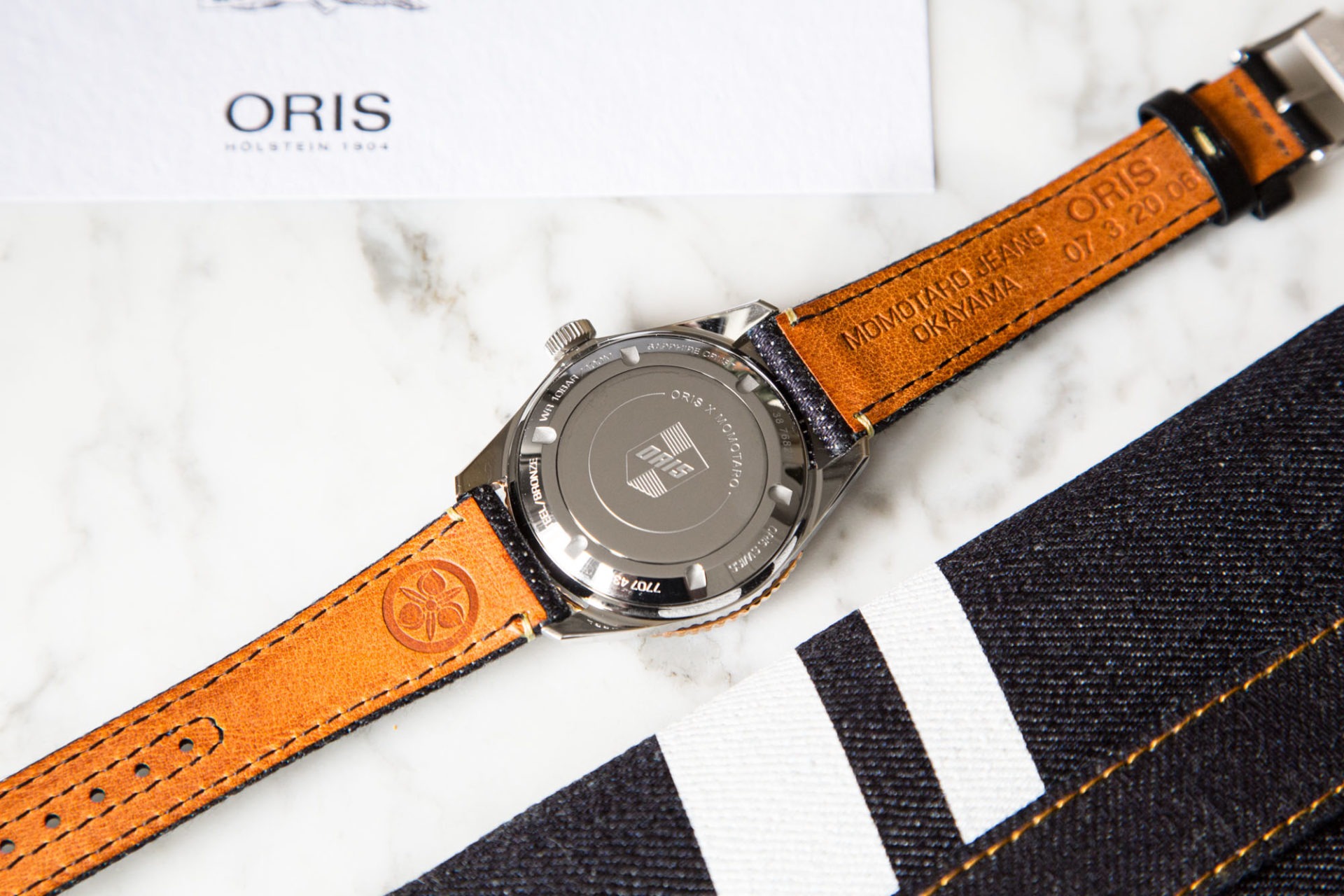 Oris x Momotaro Edition Speciale - Divers Sixty-Five