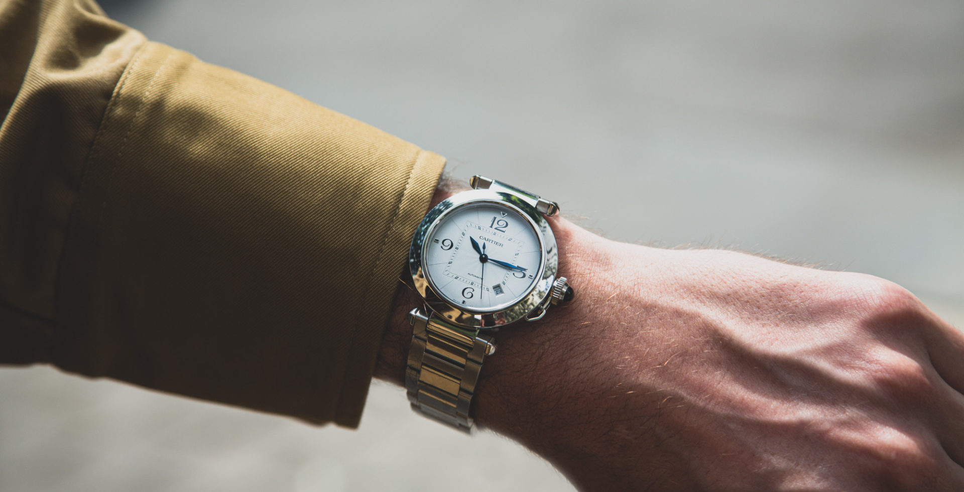 Montre pasha cartier prix sales