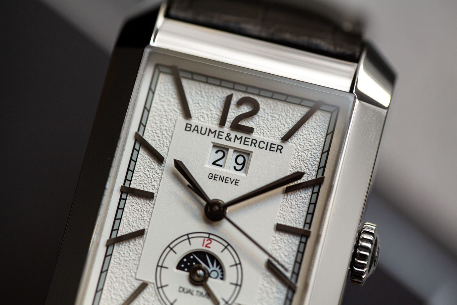 Baume & Mercier Hampton 2020 - Double fuseau référence 10524