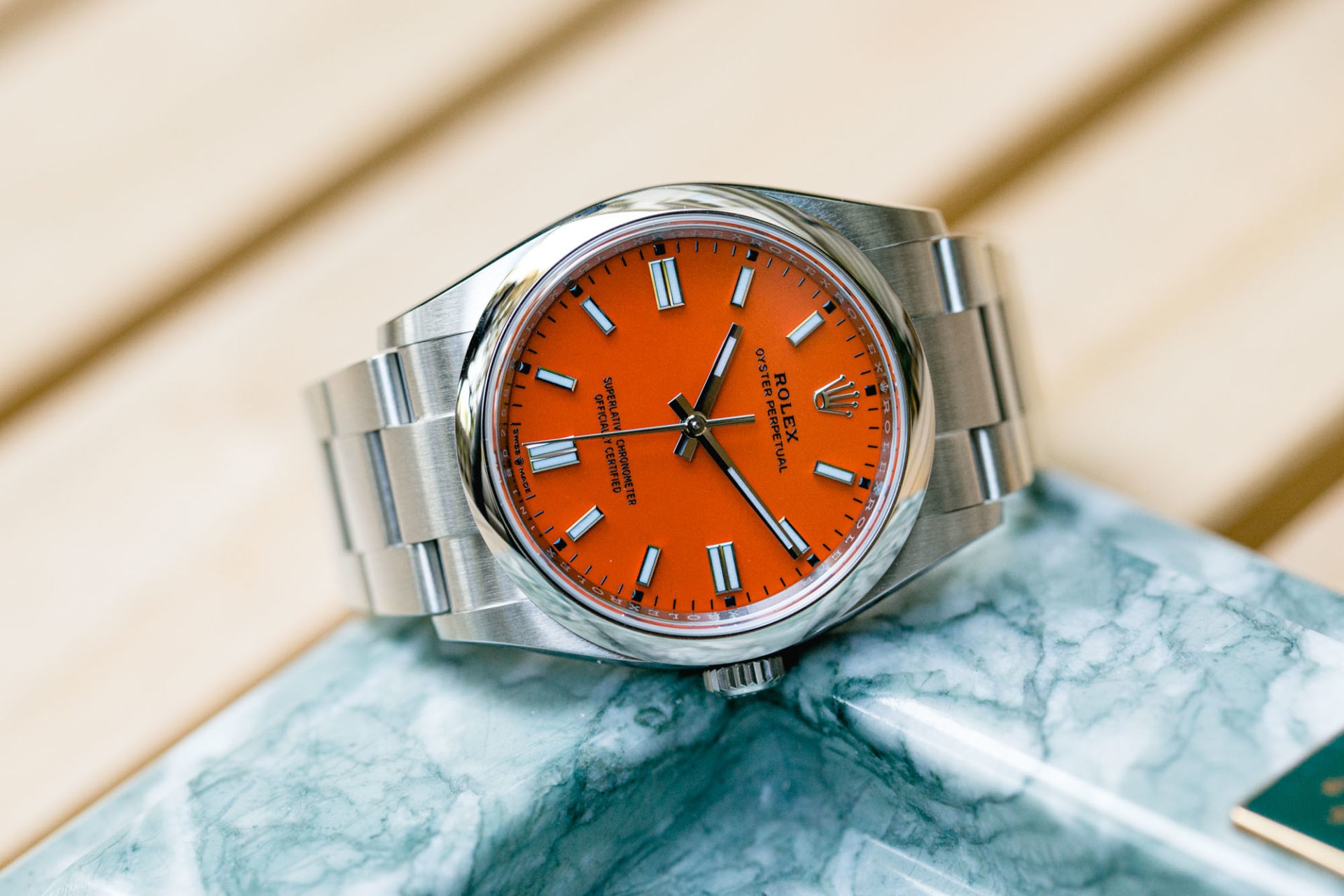 Rolex Oyster Perpetual 2020 - Cadran rouge corail