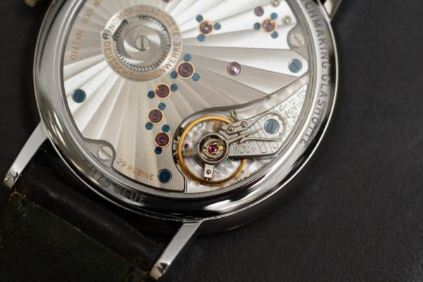 Nomos Glashütte Lambda 175 ans d'horlogerie à Glashütte - Calibre DUW 1001