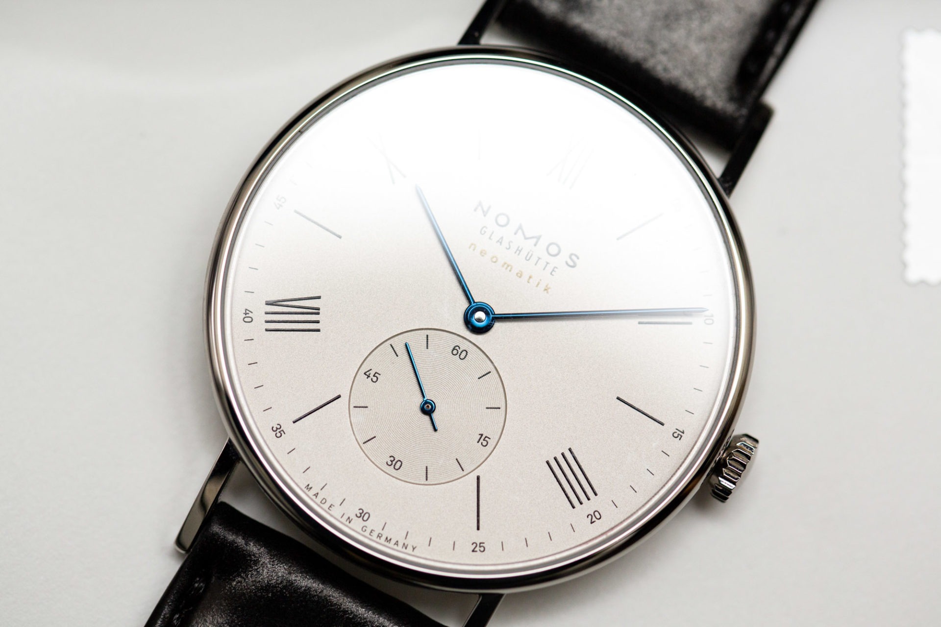 Nomos Glashütte Ludwig Neomatik 39