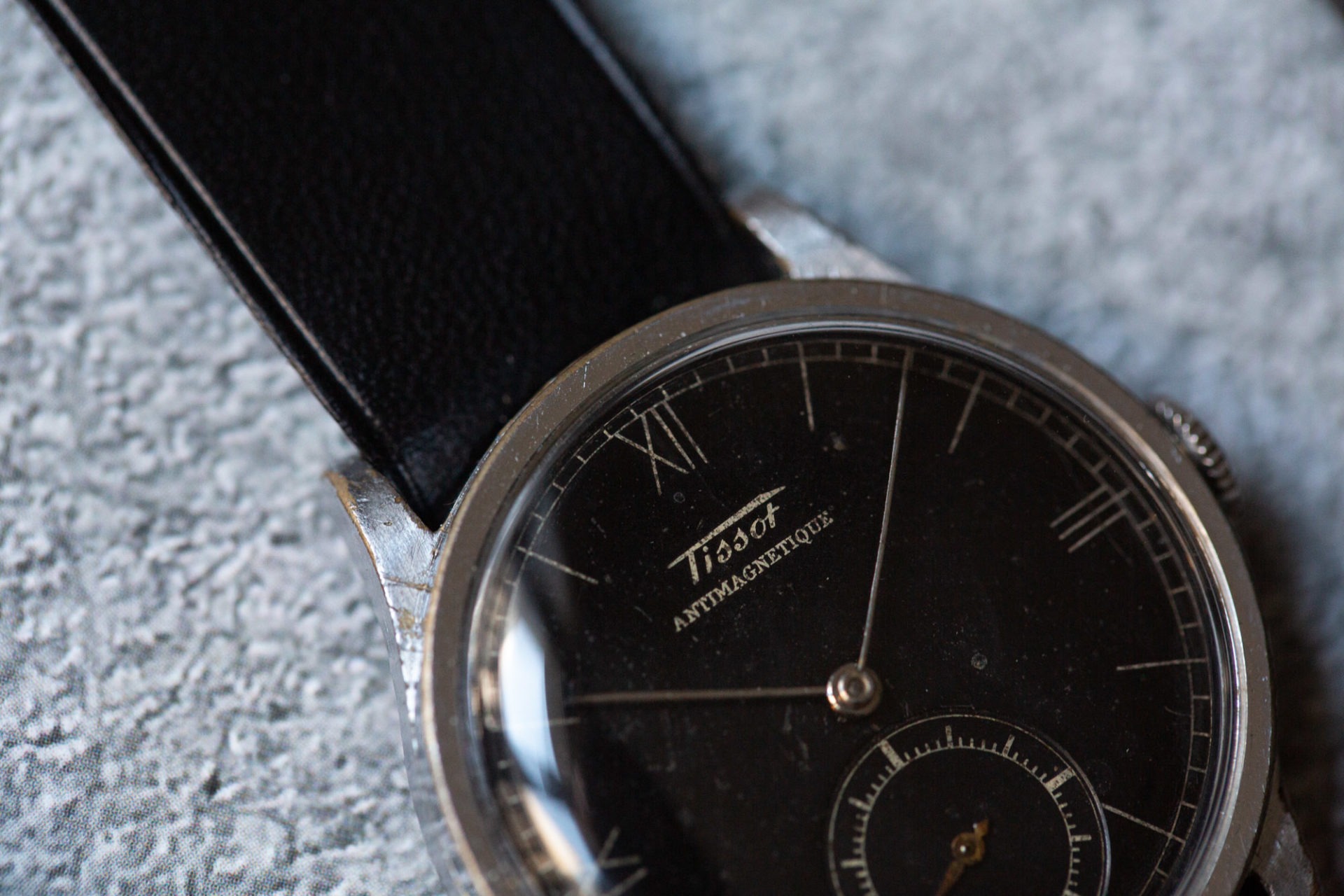 Tissot type Calatrava - Sélection de montres vintage chez Joseph Bonnie