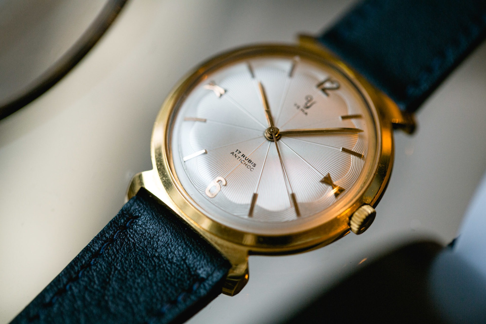 Yema Antichoc - Sélection de montres vintage JOSEPH BONNIE