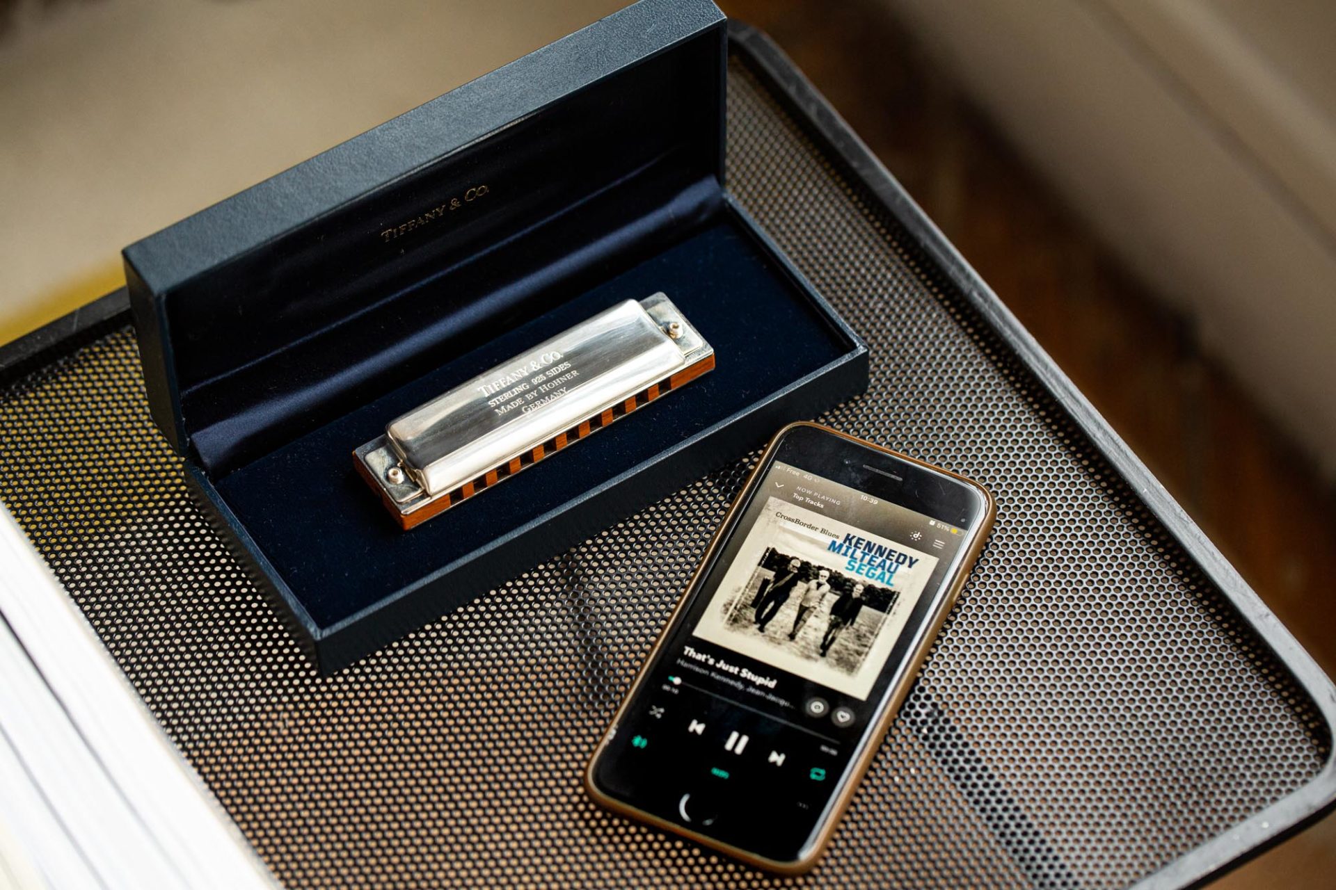 Tiffany & Co. - Harmonica - Les objets chez Joseph Bonnie