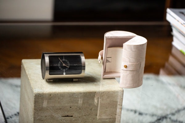 Van Cleef & Arpels - Horloge de table - Les objets chez Joseph Bonnie