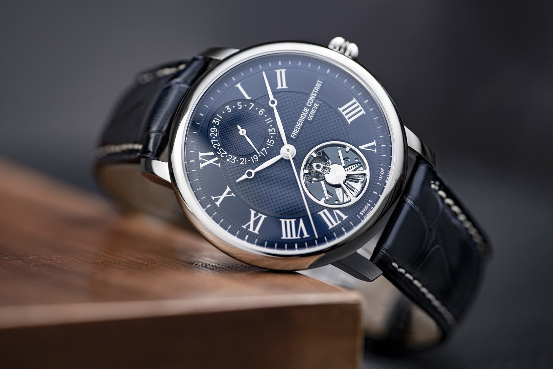 Frederique Constant Slimline Monolithic Manufacture