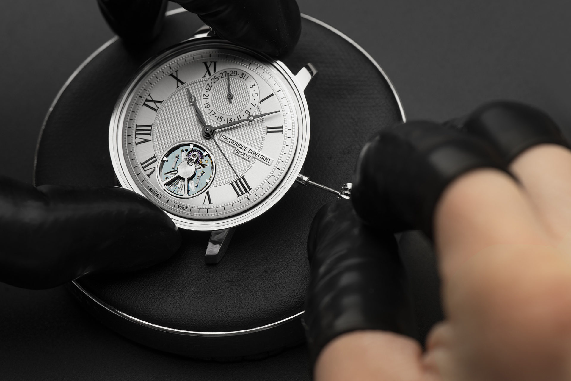 Frederique Constant Slimline Monolithic Manufacture