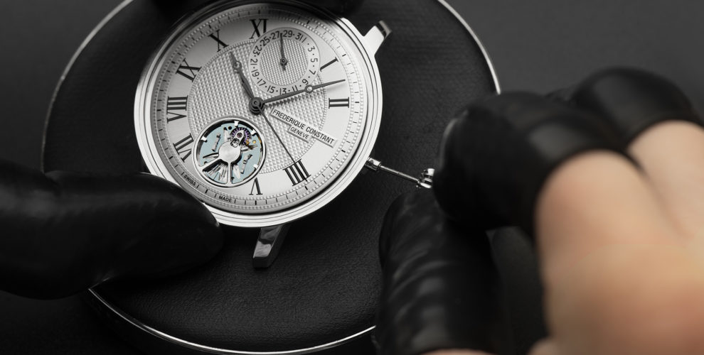 FREDERIQUE CONSTANT Slimline Monolithic Manufacture Une innovation majeure