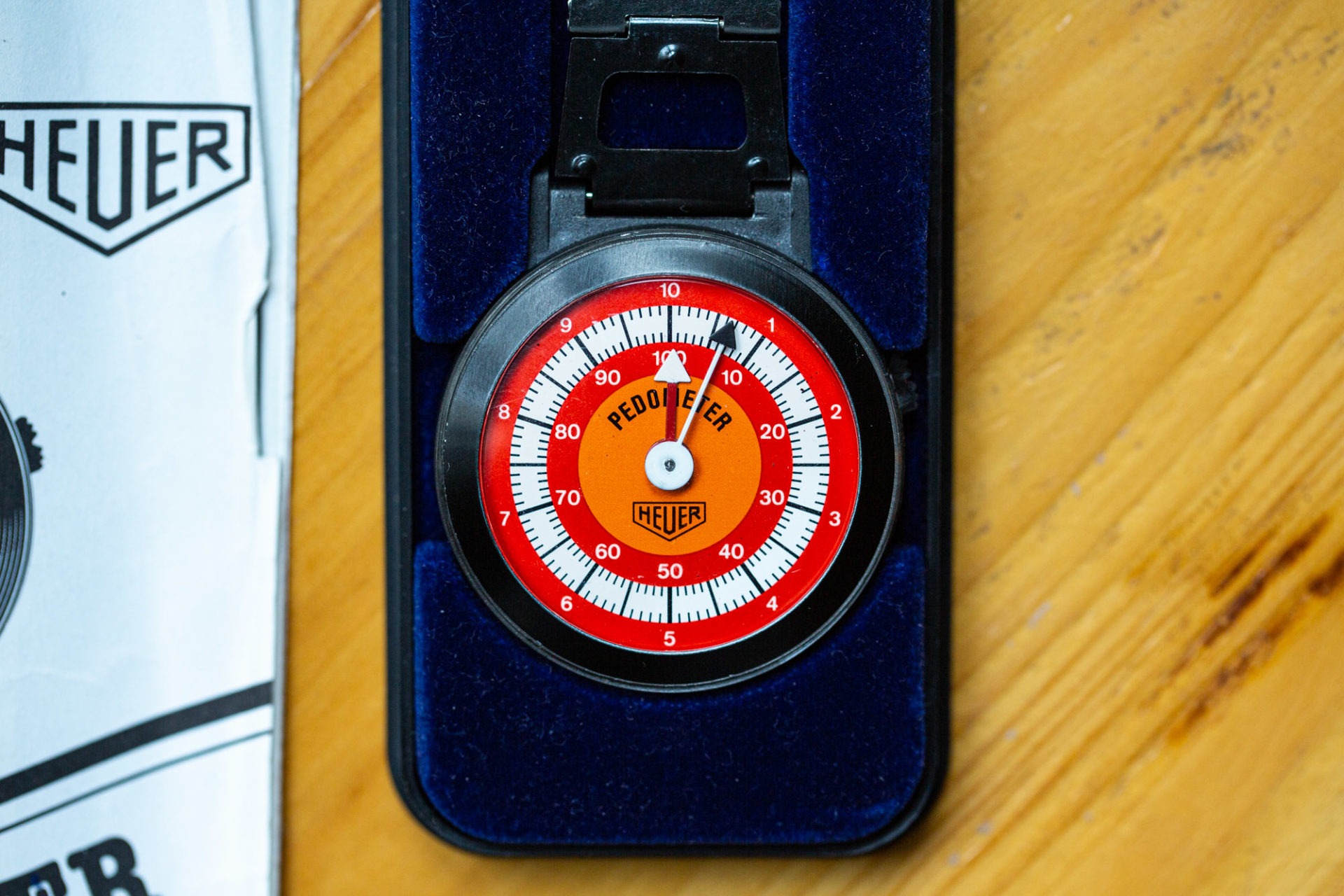 Podomètre Heuer - Sélection d'objets chez Joseph Bonnie