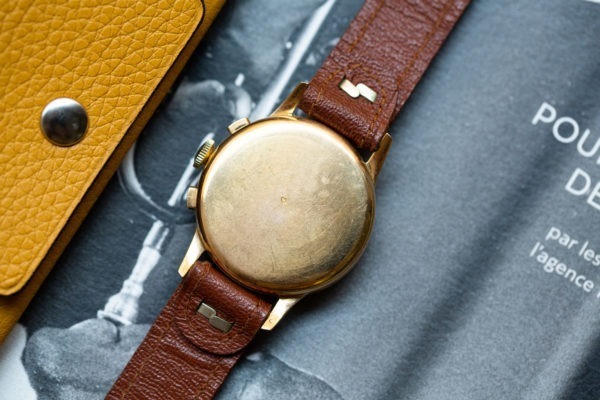Helvetia chronographe or - Sélection de montres vintage Joseph Bonnie