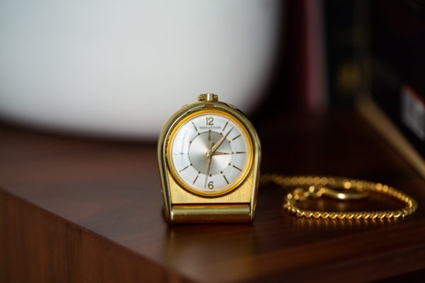 Jaeger-Lecoultre Memovox montre de table - Sélection de montres vintage Joseph Bonnie