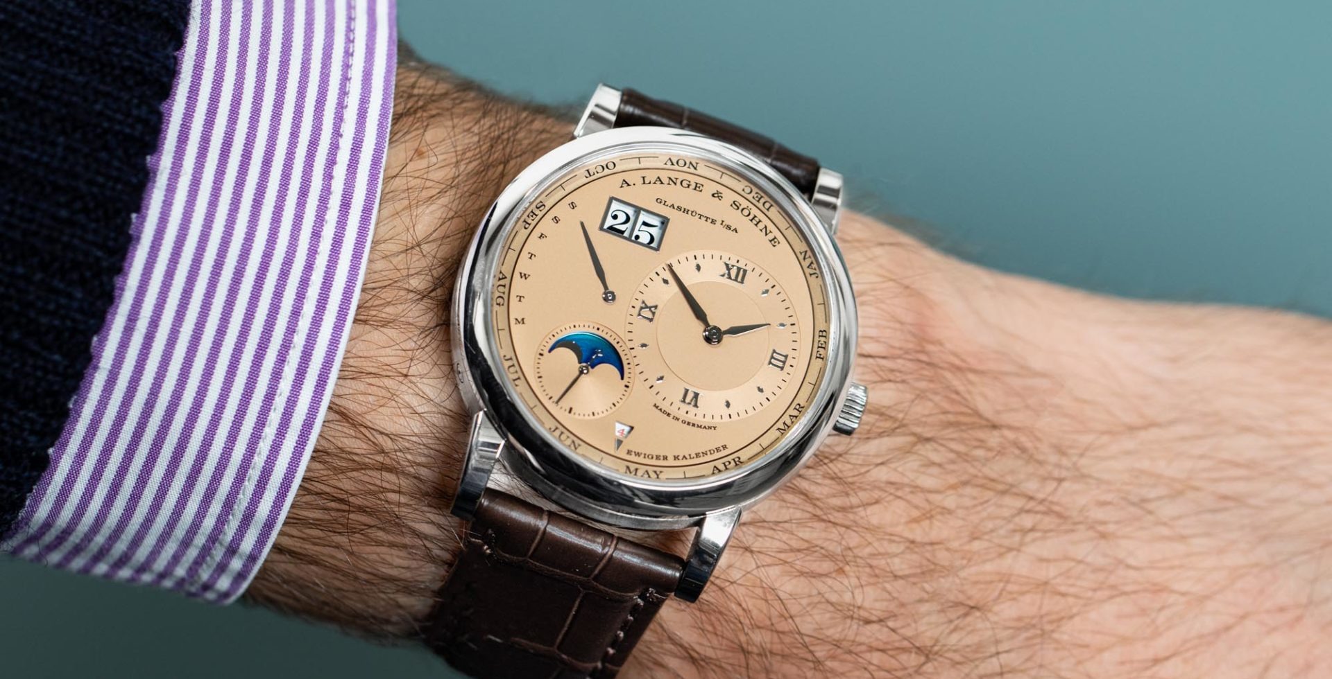 VIDÉO : A. LANGE & SÖHNE LANGE 1 CALENDRIER PERPÉTUEL