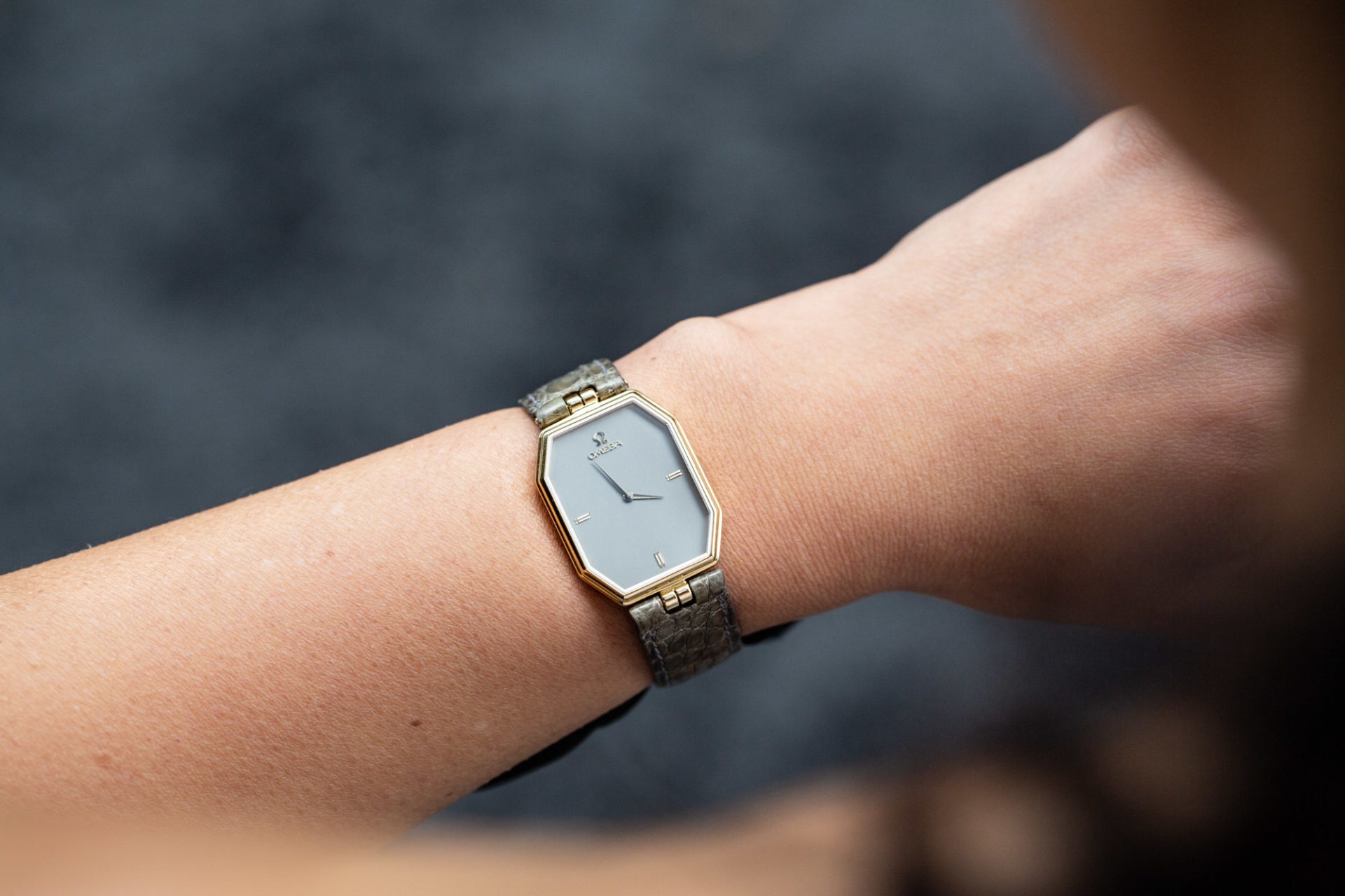 Omega Quartz or 18k - Sélection de montres vintage Joseph Bonnie