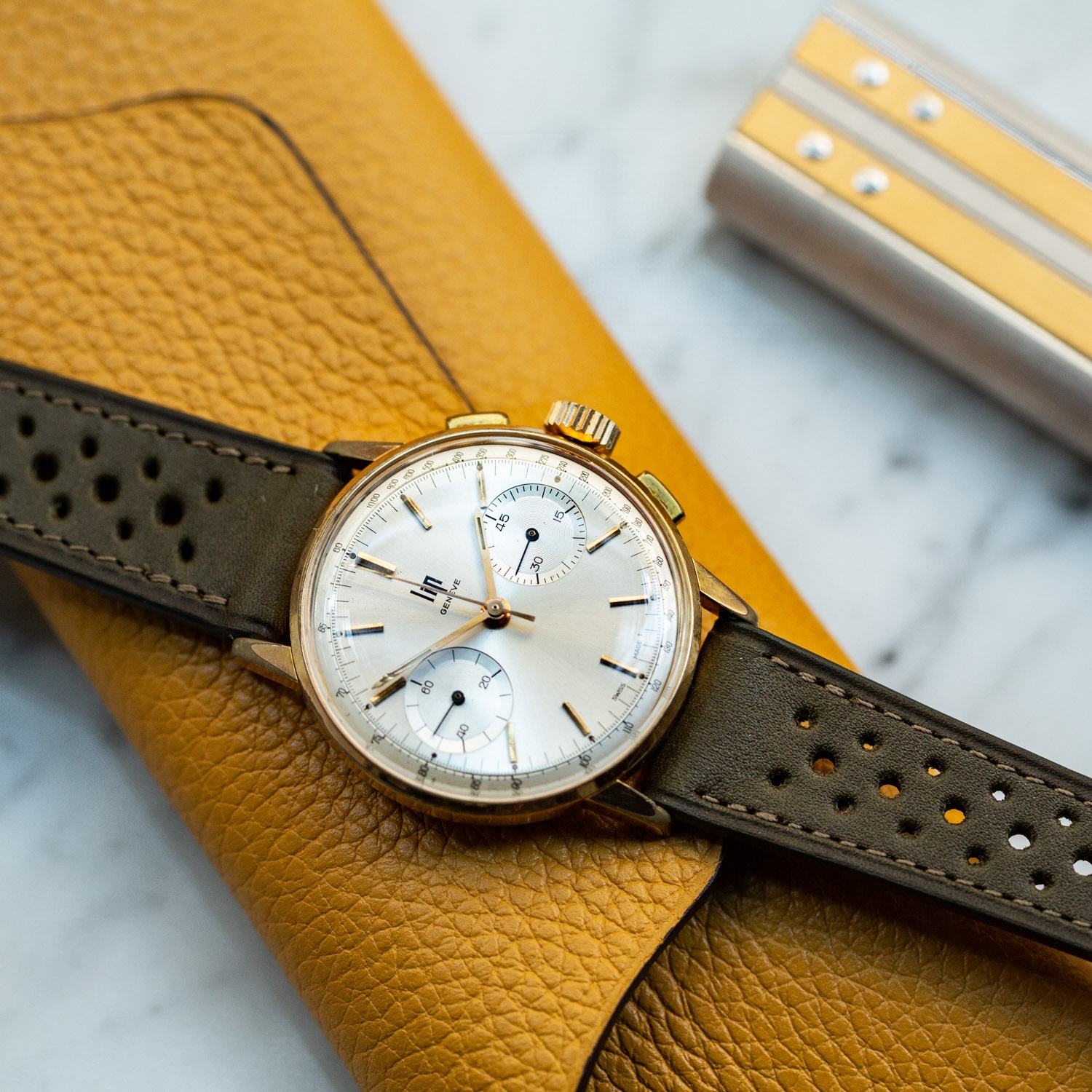 LIP Genève chronographe plaqué or - Sélection de montres vintage Joseph Bonnie