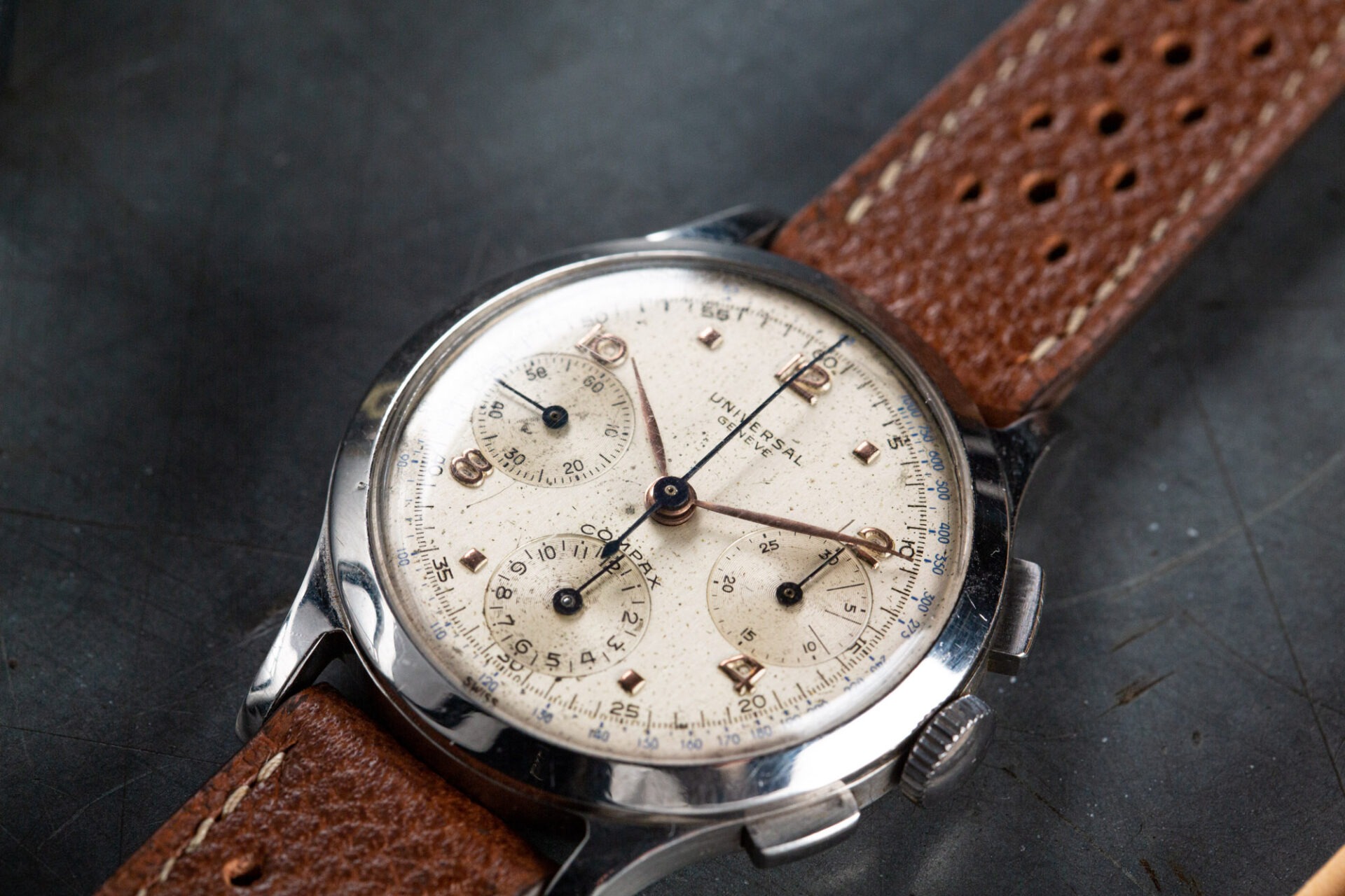 Universal Genève Compax - Sélection de montres vintage Joseph Bonnie