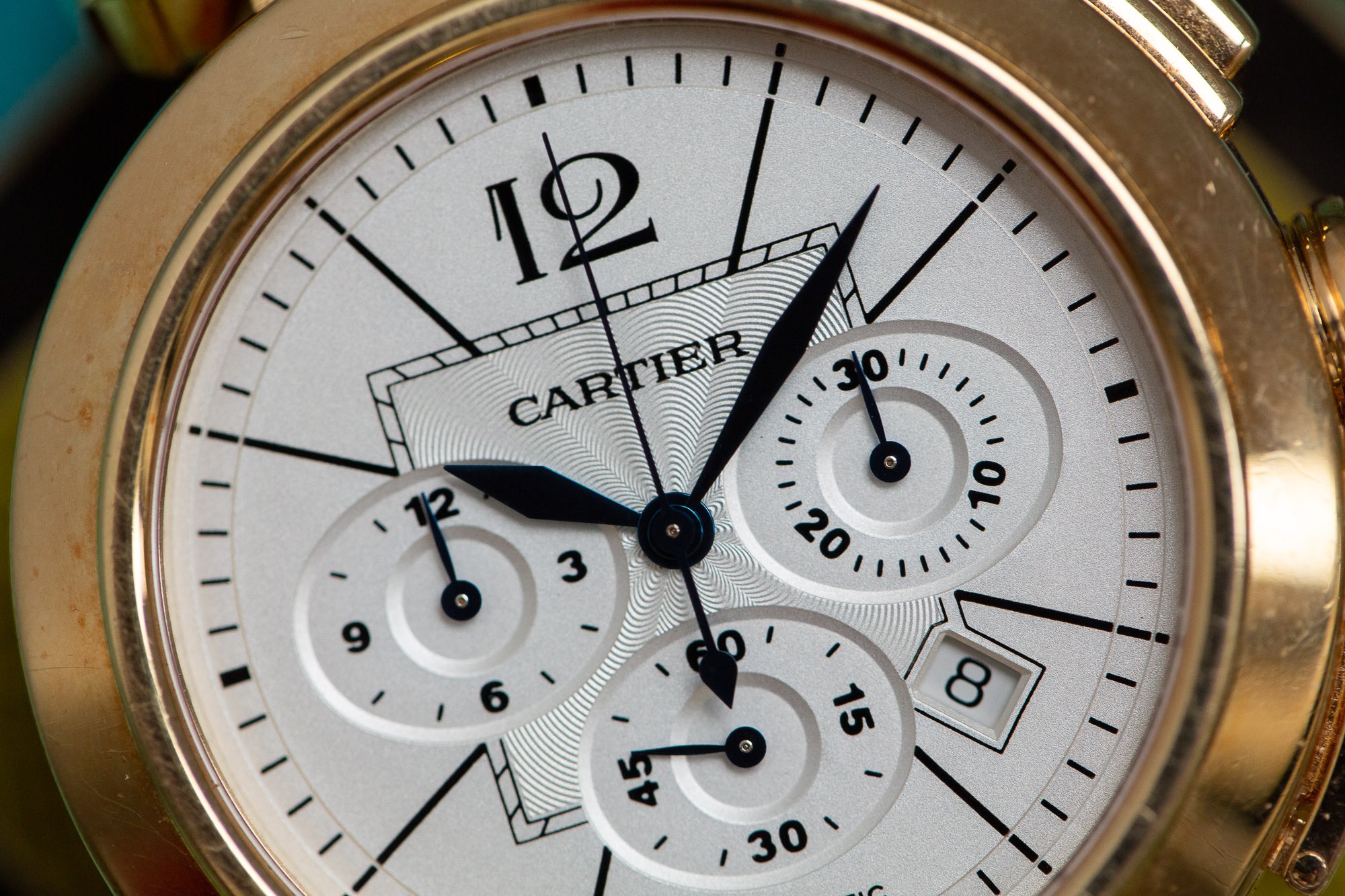 Cartier Pasha chronographe - Vente de montres de collection chez AGUTTES