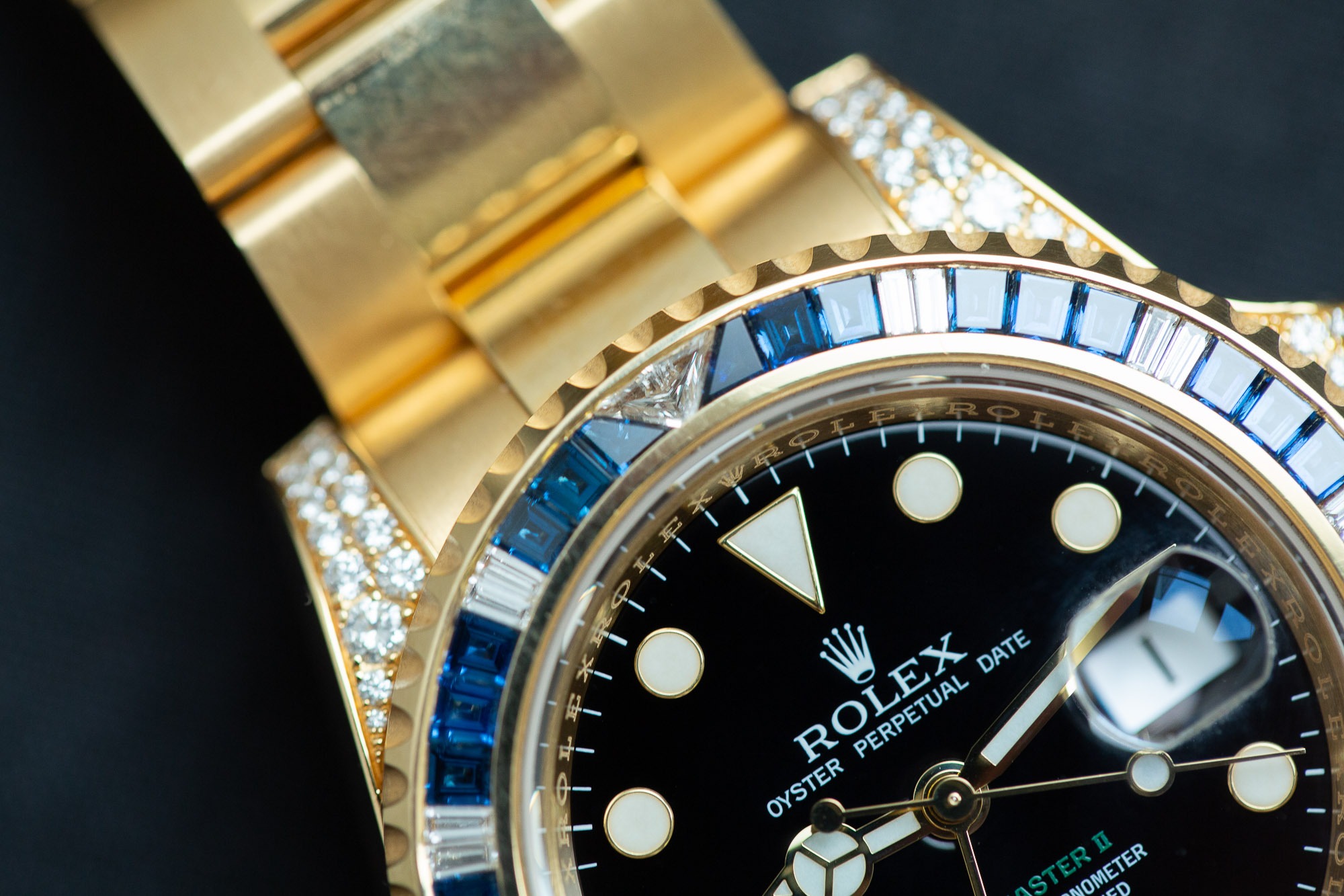 Rolex GMT-MASTER II Réf. 116758 SARU - Vente de montres de collection chez AGUTTES