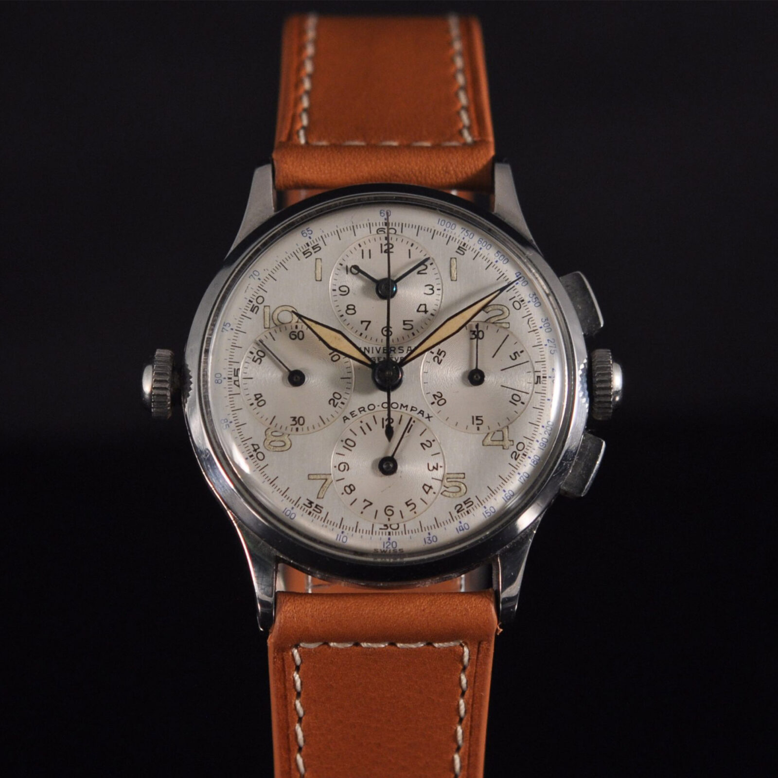 Universal Genève Compax : la saga des chronographes Universal Geneve