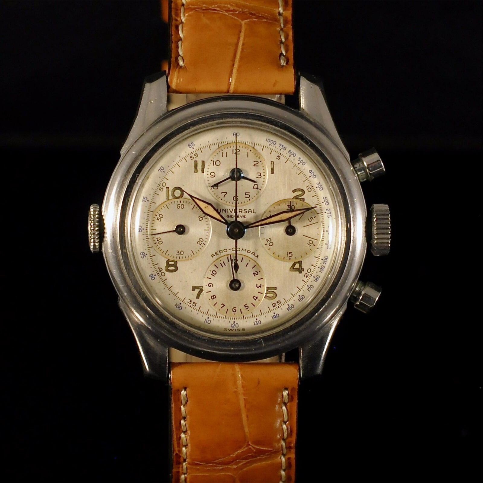 Universal Genève Compax : la saga des chronographes Universal Geneve