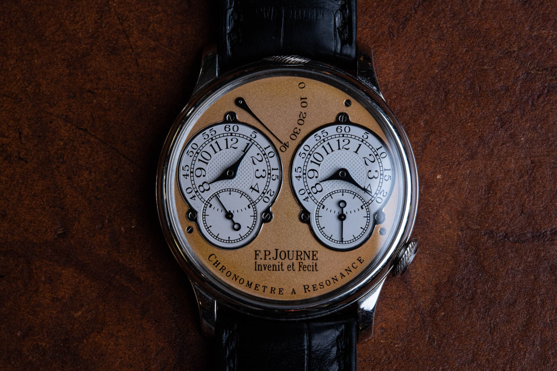 F.P. Journe Chronomètre à résonance - Vente de montres Antiquorum du 19 juillet 2022