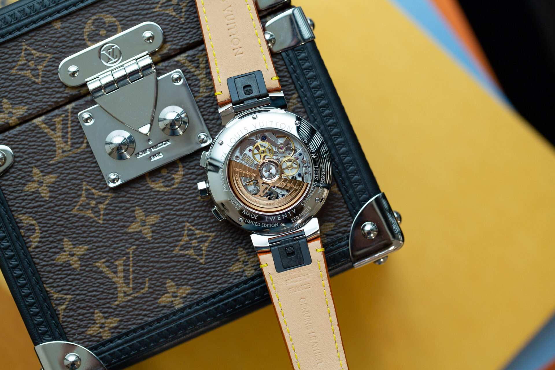 La nouvelle montre Tambour Twenty de Louis Vuitton marque l'histoire de  l'horlogerie