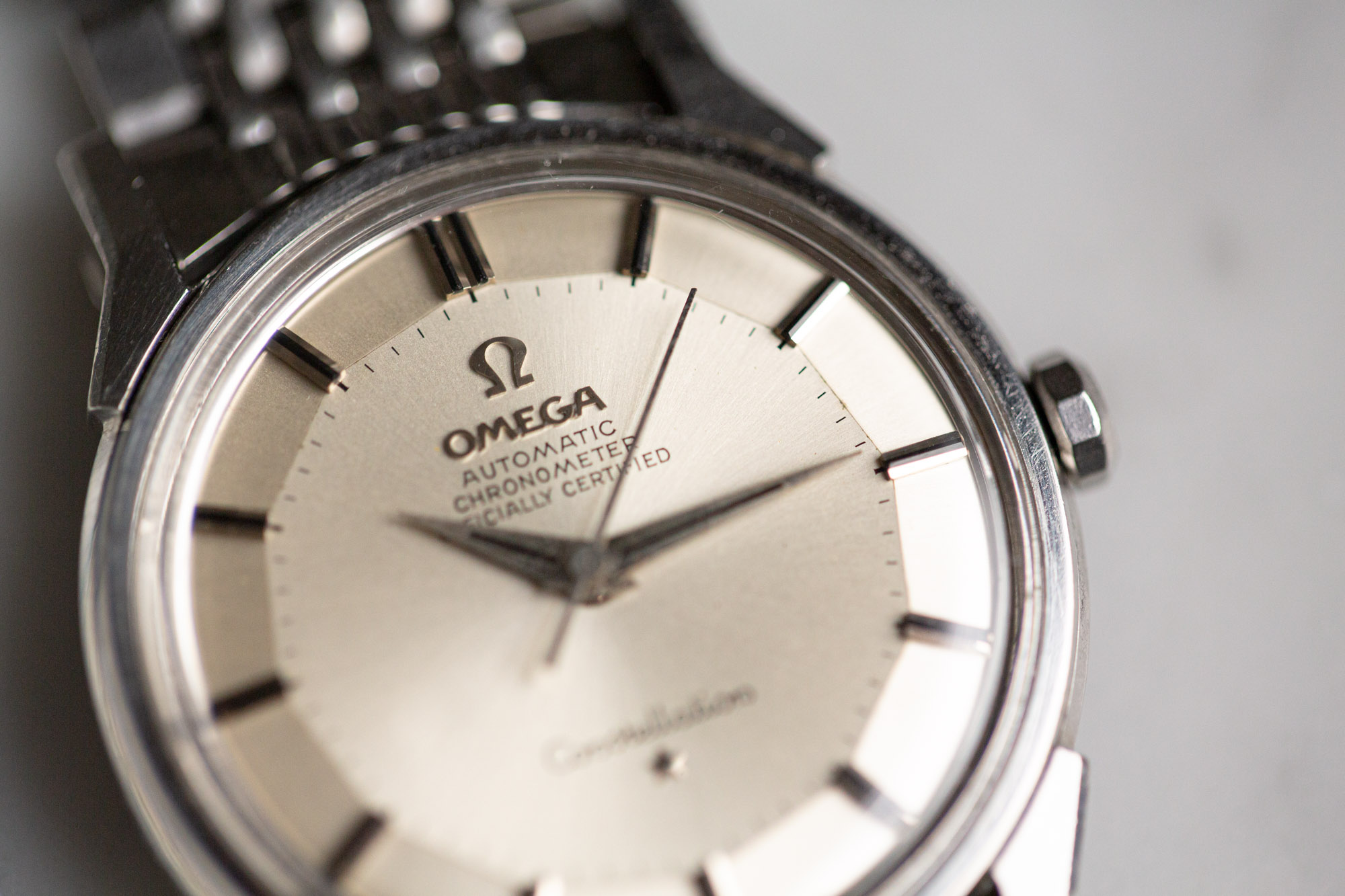 Omega Constellation Pie-Pan - Sélection de montres vintage Joseph Bonnie