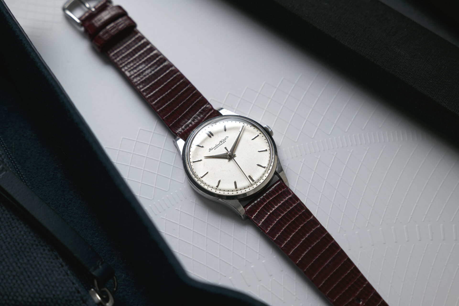 IWC 89 - Sélection de montres vintage Joseph Bonnie de juin 2023