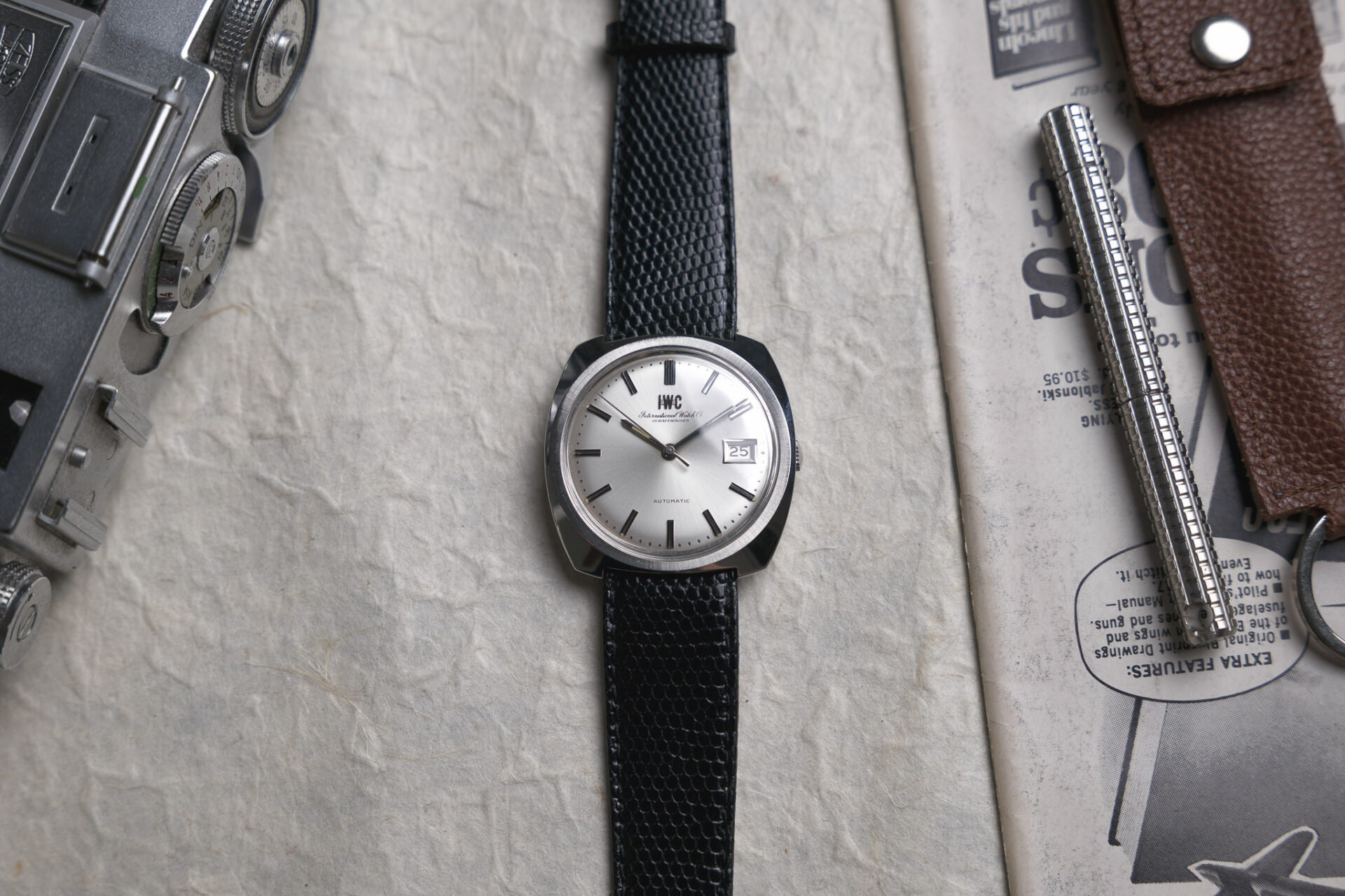 IWC Automatic Coussin - Sélection de montres vintage Joseph Bonnie de juillet 2023
