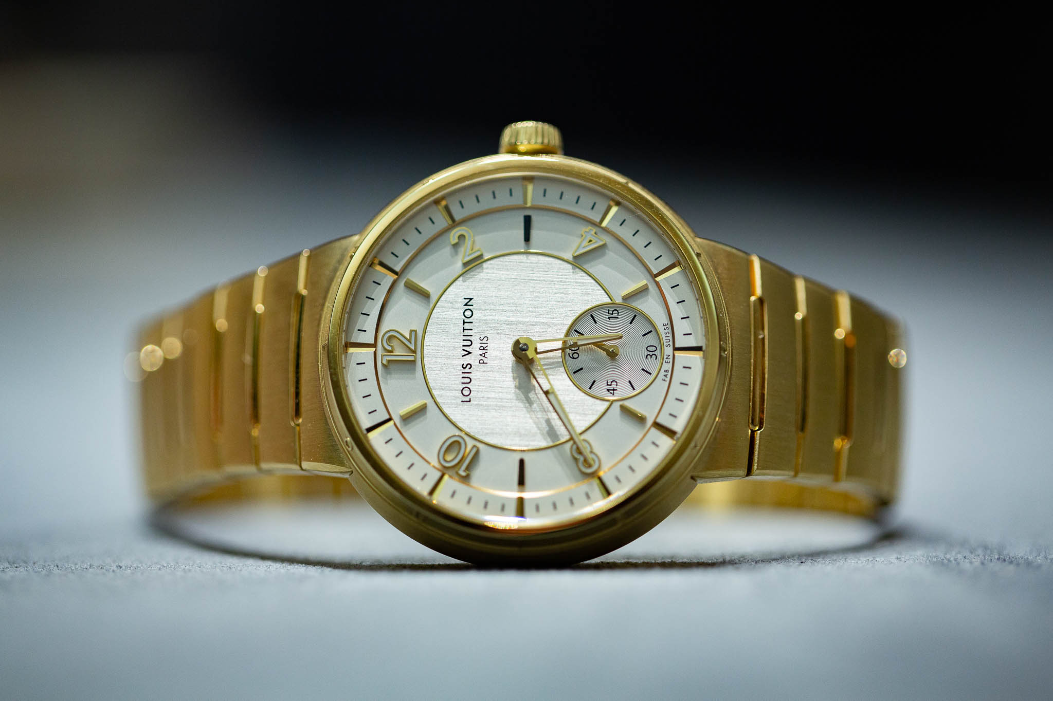 La nouvelle montre Tambour Twenty de Louis Vuitton marque l'histoire de  l'horlogerie