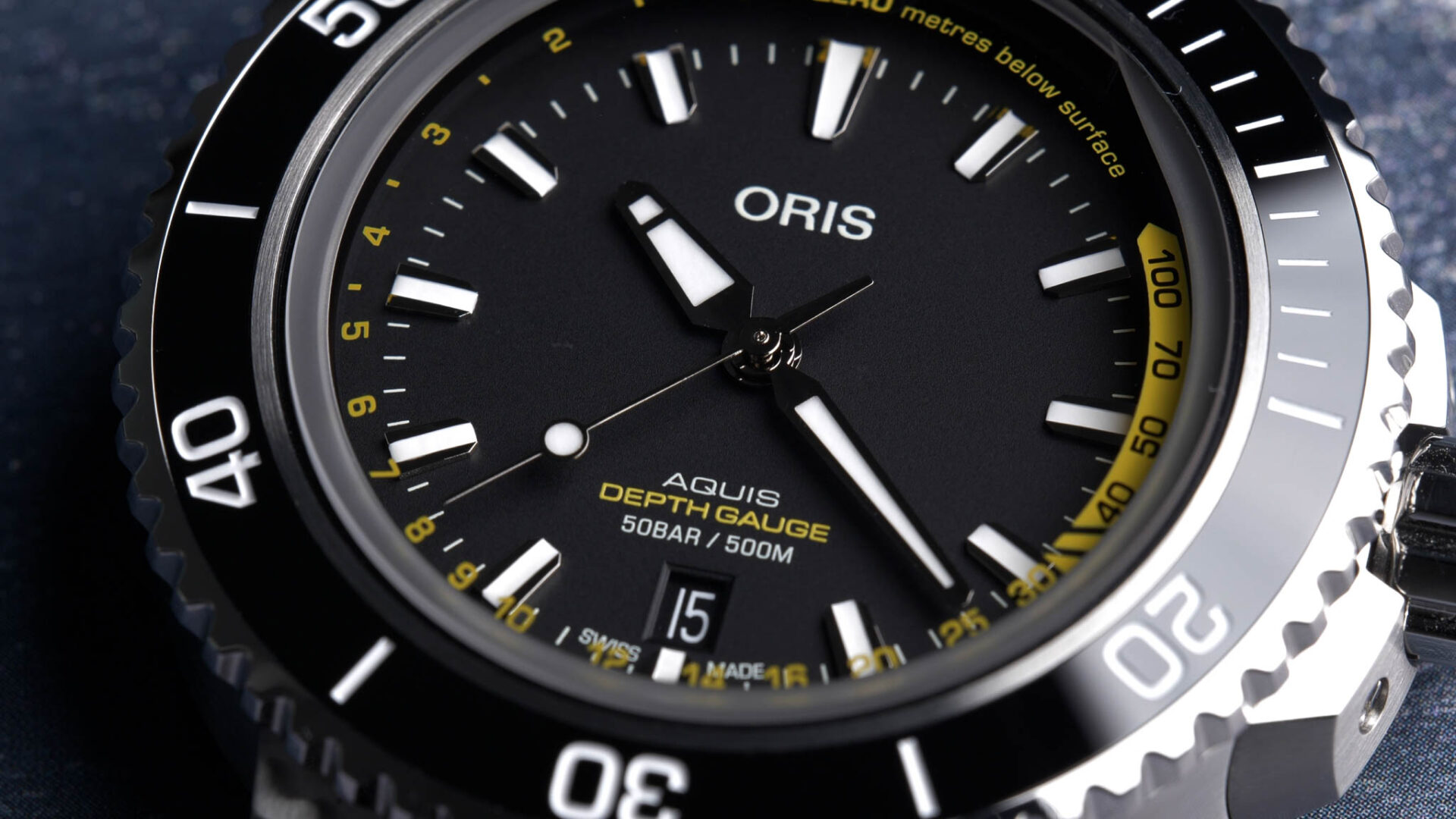 Oris Aquis Depth Gauge